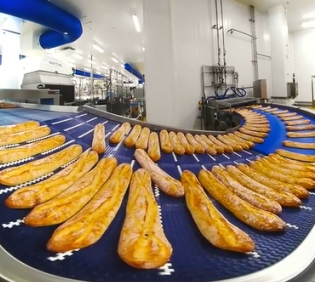 食品級輸送帶在食品行業的應用(yòng)